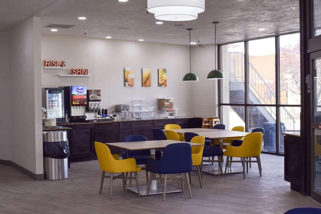 Comfort Suites Idaho Falls Restaurant photo