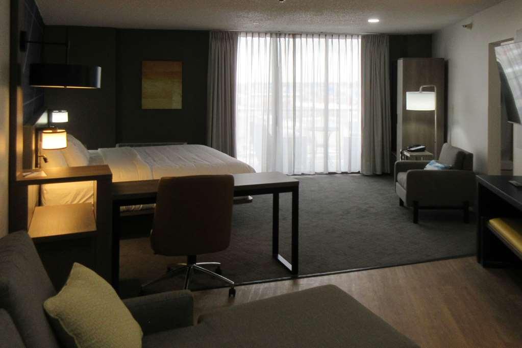 Comfort Suites Idaho Falls Room photo